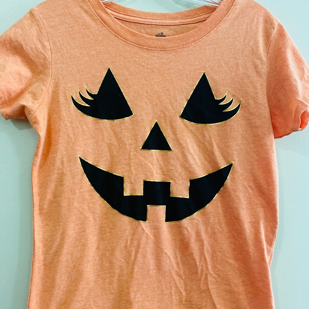 Pumpkin tee  🎃